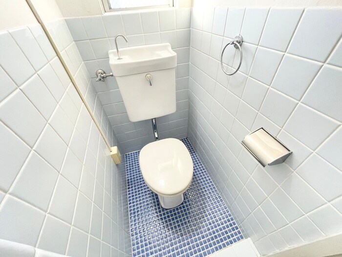 物件内観写真14　(トイレ)