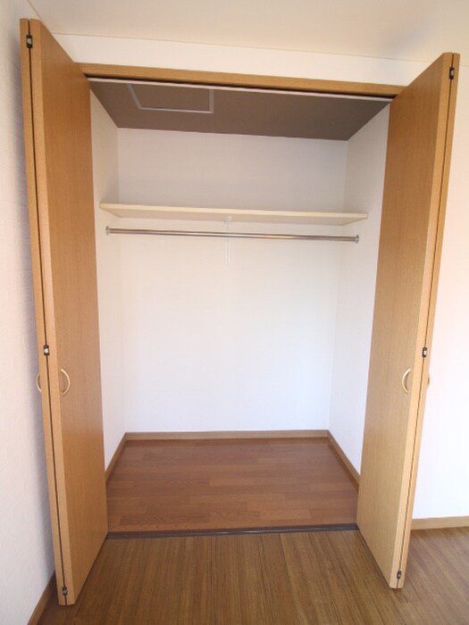 物件内観写真11　(収納)