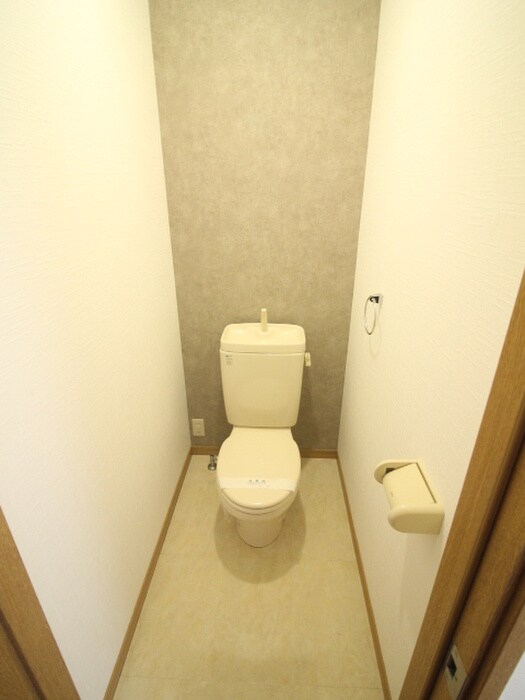 物件内観写真12　(トイレ)