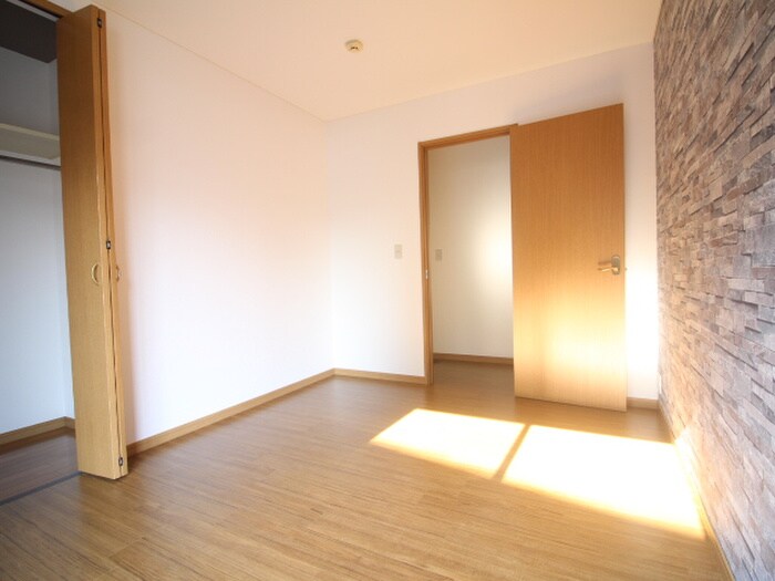 物件内観写真19　(居室)