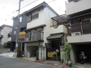 山田貸家外観写真