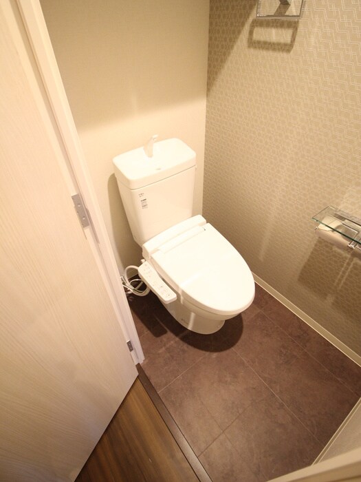 物件内観写真15　(トイレ)