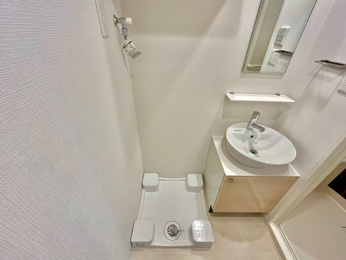 物件内観写真13　(洗濯機置場)