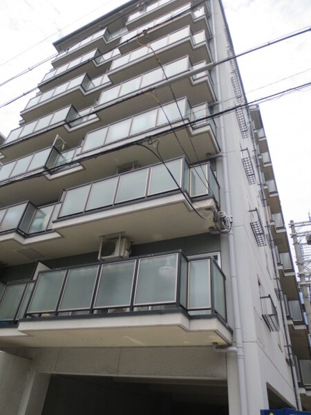 プエルト２番館外観写真