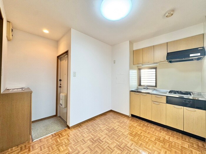 物件内観写真7　(居室)