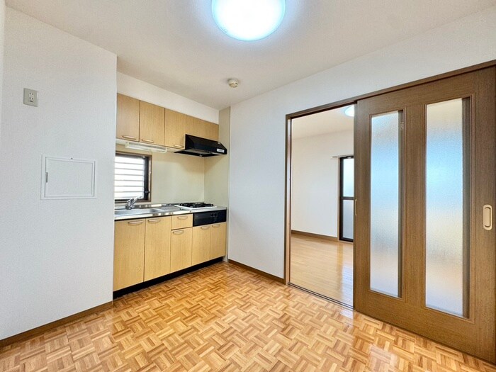 物件内観写真8　(居室)