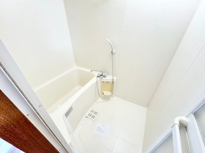 物件内観写真11　(バス／シャワールーム等)