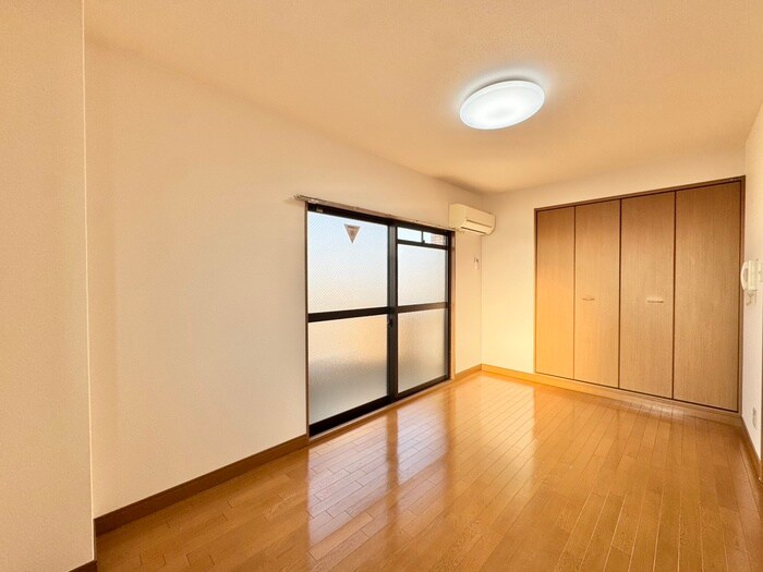 物件内観写真22　(居室)