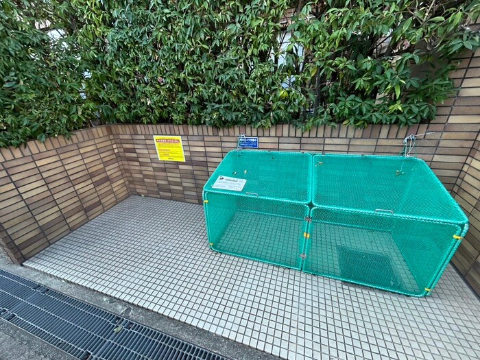 物件外観写真3　(建物設備)