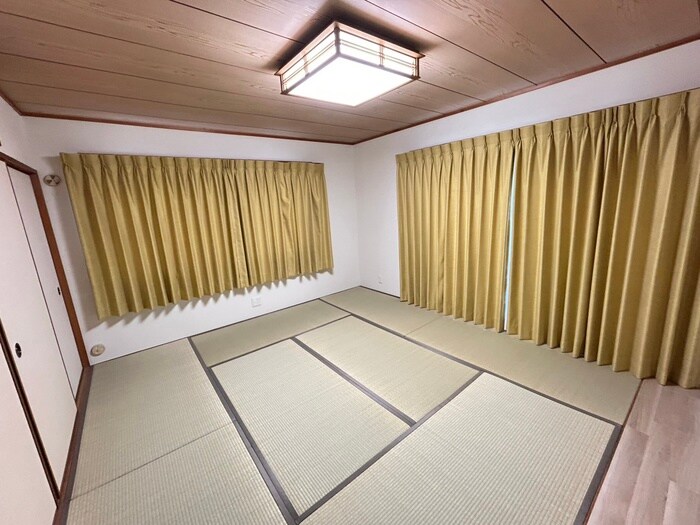 物件内観写真16　(居室)