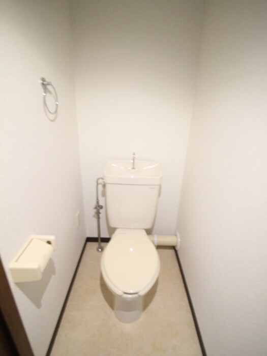 物件内観写真15　(トイレ)