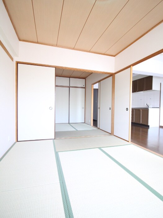 物件内観写真22　(居室)