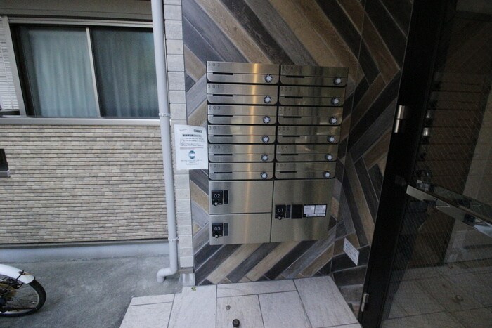 物件外観写真4　(建物設備)