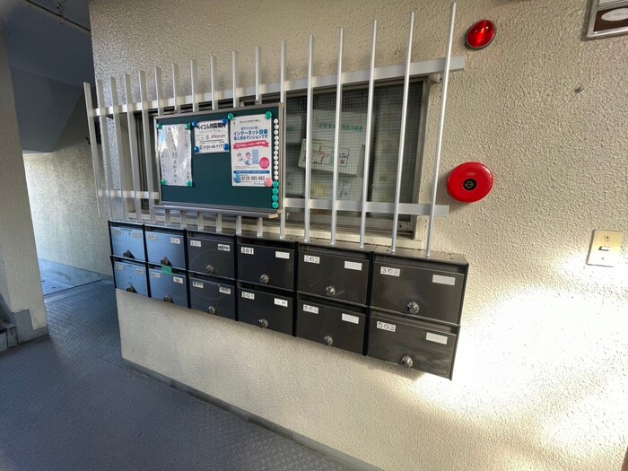 物件外観写真4　(建物設備)