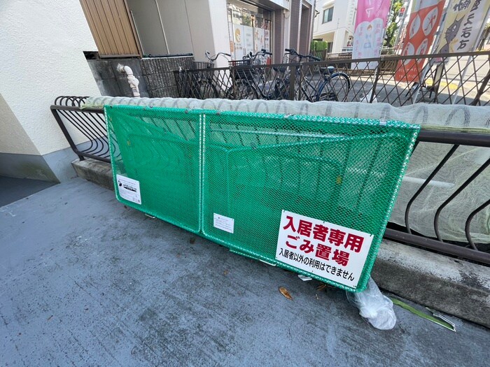 物件外観写真6　(建物設備)