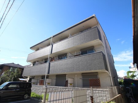 アンプルールフェール平野外観写真