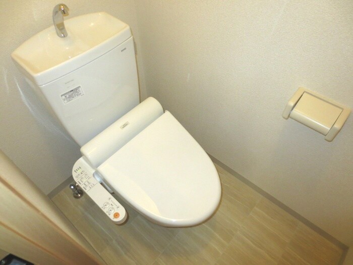 物件内観写真9　(トイレ)