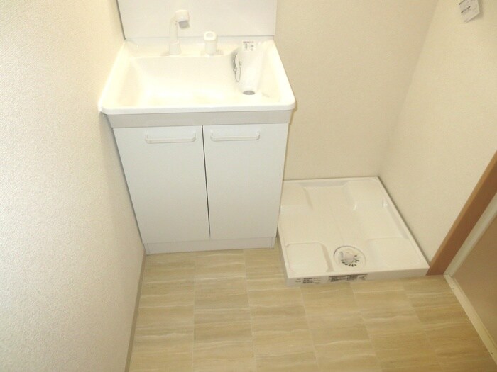 物件内観写真10　(洗面)