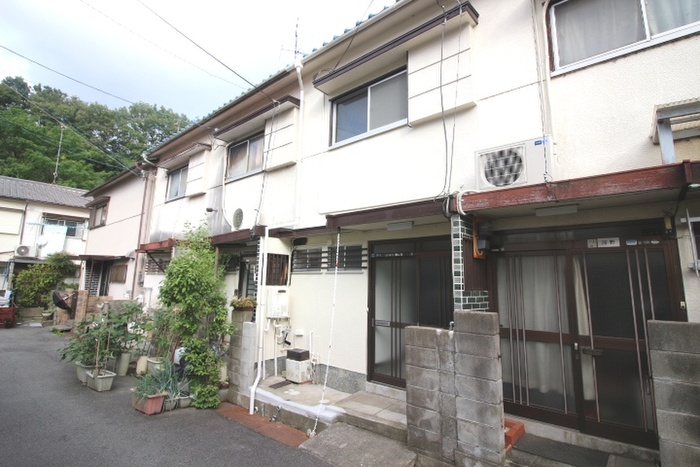 東畦野２丁目テラスハウス