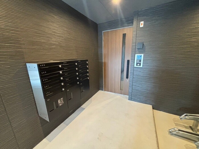 物件外観写真5　(建物設備)