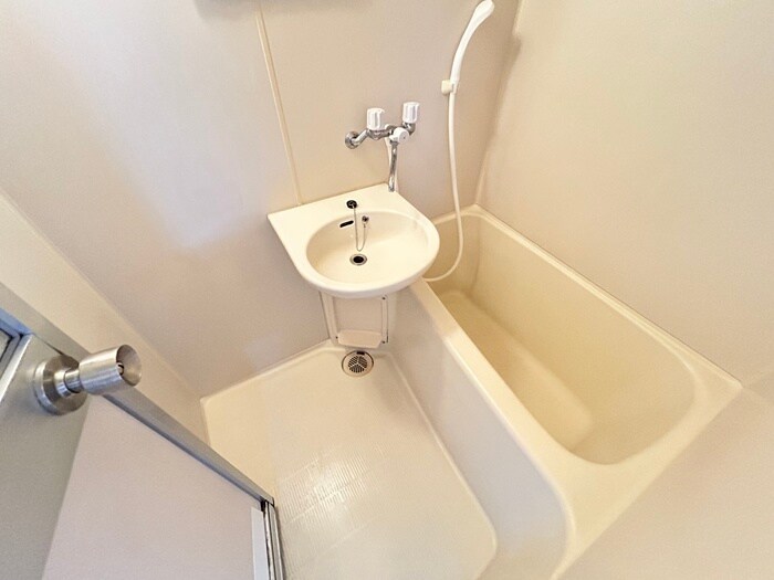 物件内観写真12　(バス／シャワールーム等)