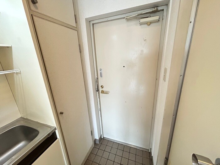 物件内観写真20　(玄関)