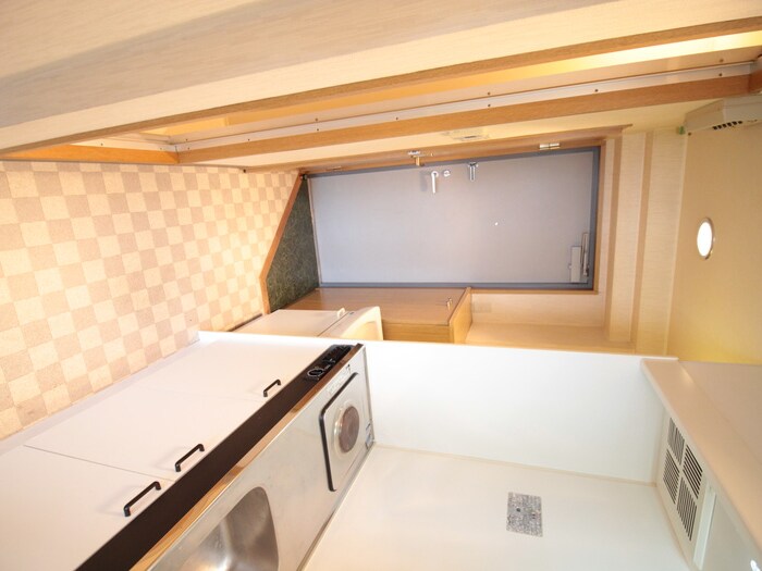 物件内観写真14　(廊下)