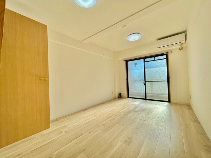 物件内観写真14　(居室)