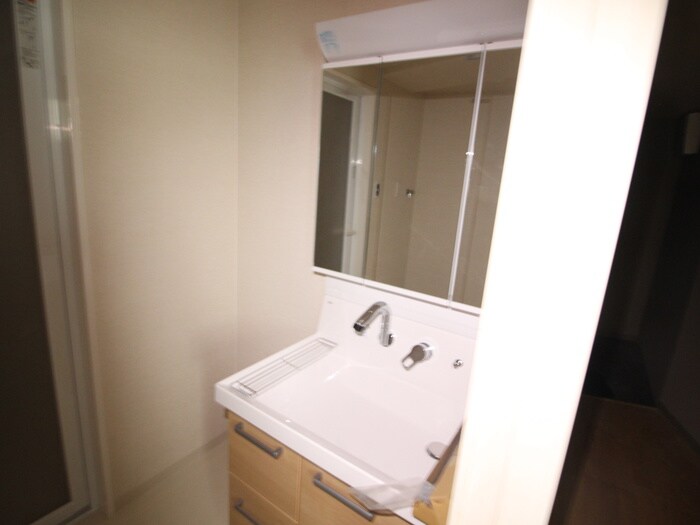 物件内観写真6　(洗面)