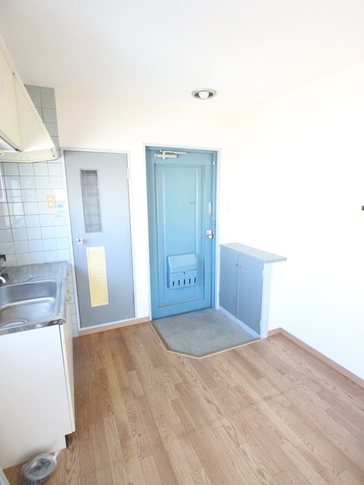 物件内観写真15　(廊下)