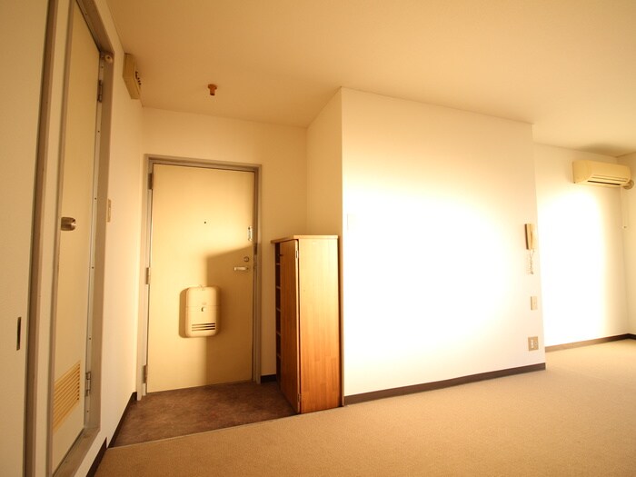 物件内観写真11　(居室)