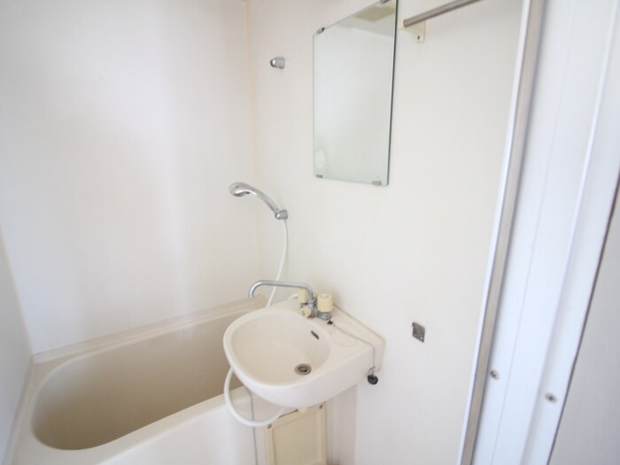 物件内観写真13　(洗面)