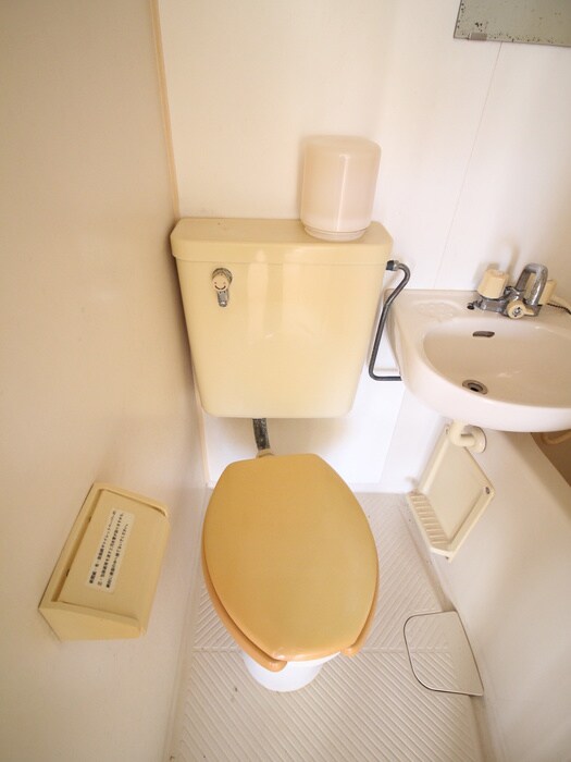 物件内観写真14　(トイレ)