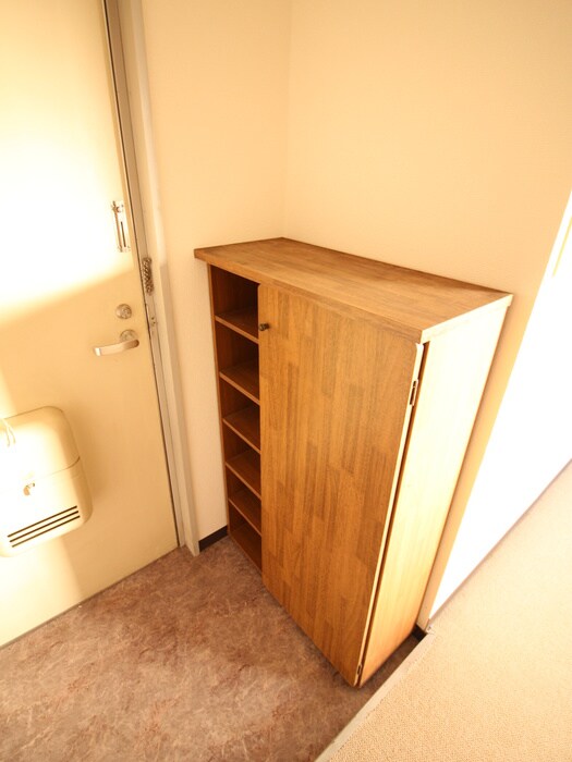 物件内観写真18　(靴箱)
