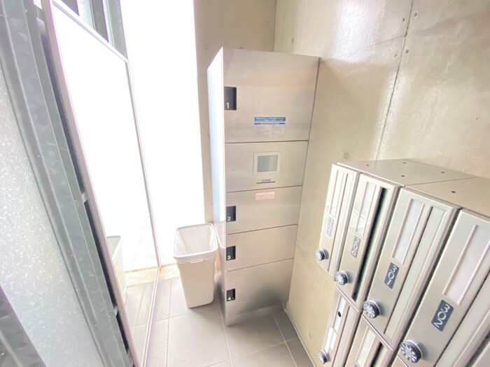 物件外観写真4　(建物設備)