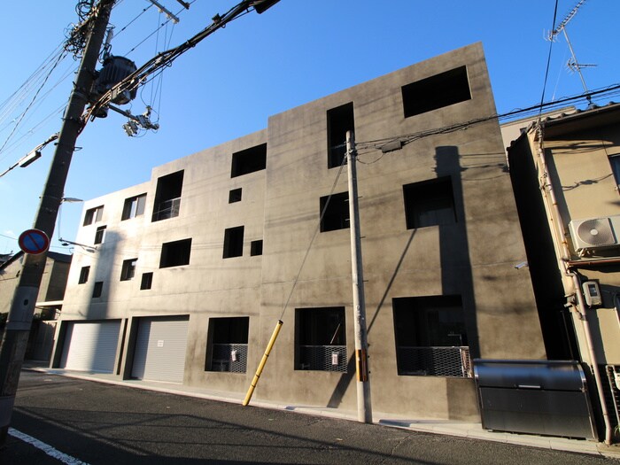 物件外観写真2　(外観写真)