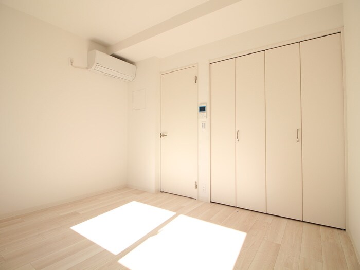 物件内観写真17　(居室)