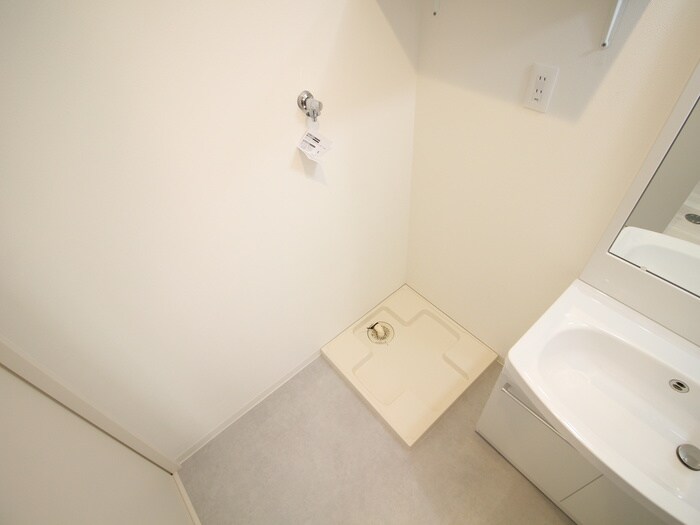 物件内観写真20　(洗濯機置場)