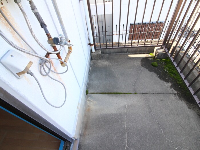 物件内観写真21　(洗濯機置場)