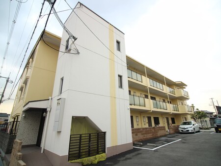 アルモカーサ新金岡外観写真