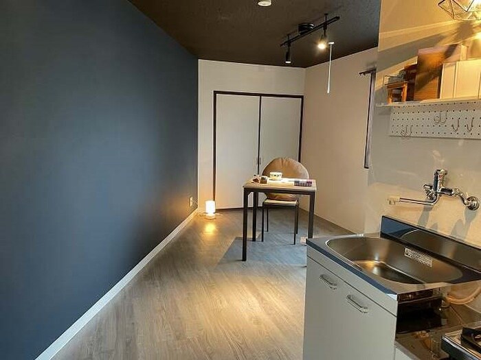 物件内観写真6　(居室)