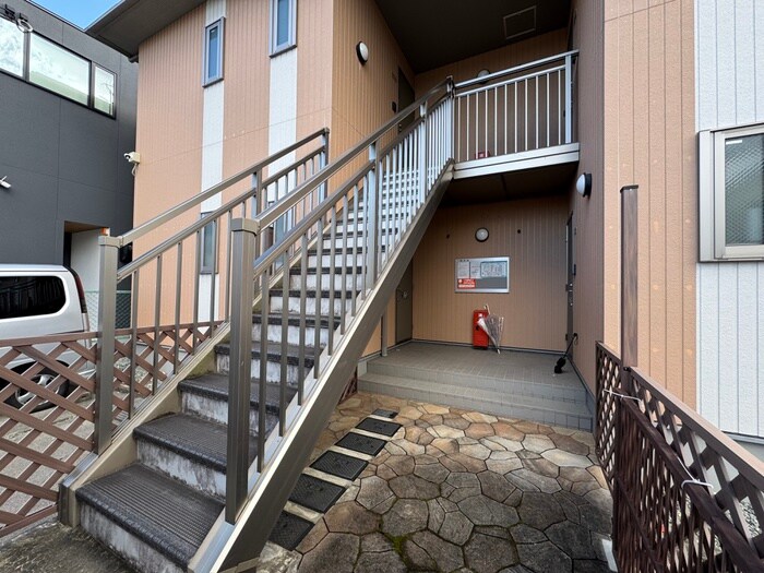 物件外観写真5　(外観写真)