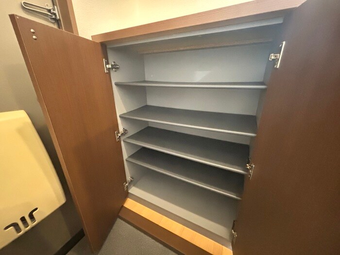 物件内観写真19　(靴箱)