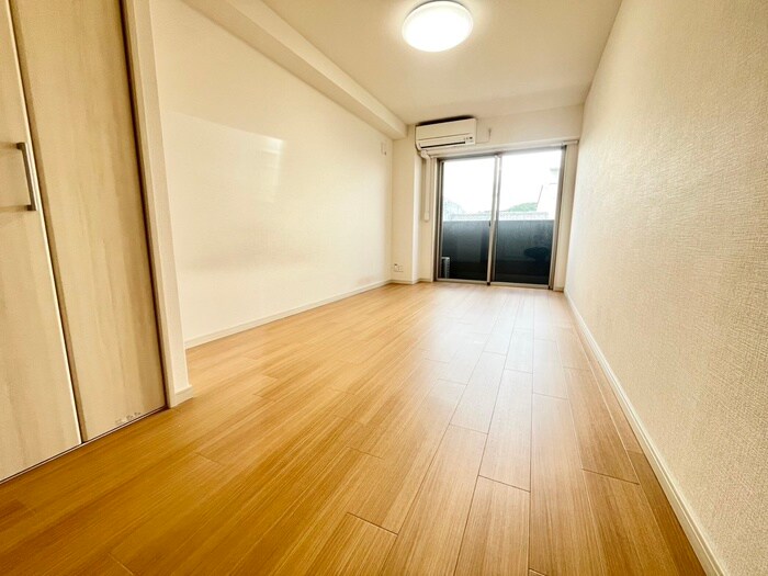 物件内観写真9　(居室)