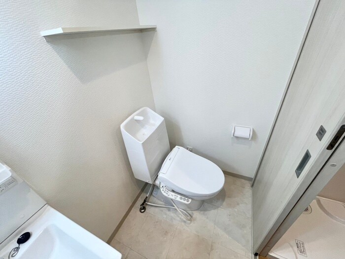 物件内観写真14　(トイレ)