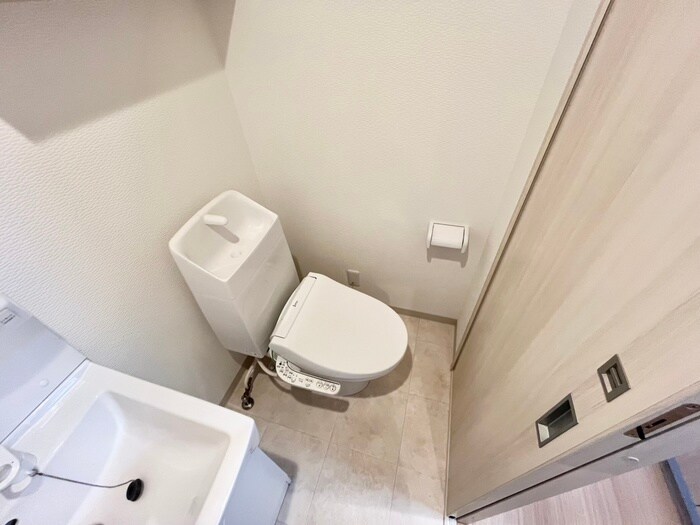 物件内観写真14　(トイレ)