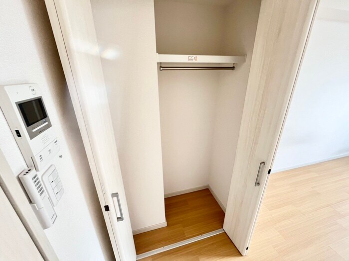物件内観写真15　(収納)