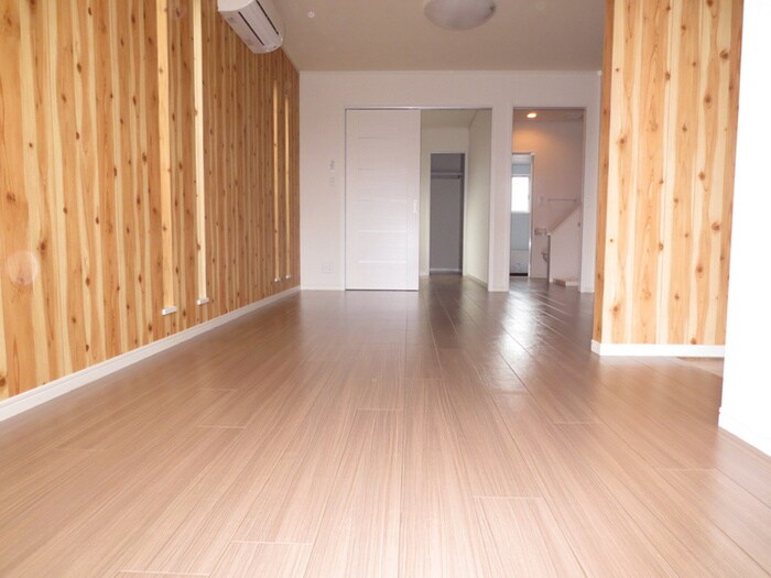 物件内観写真6　(居室)