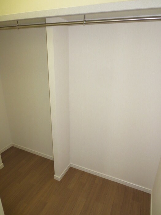 物件内観写真9　(収納)