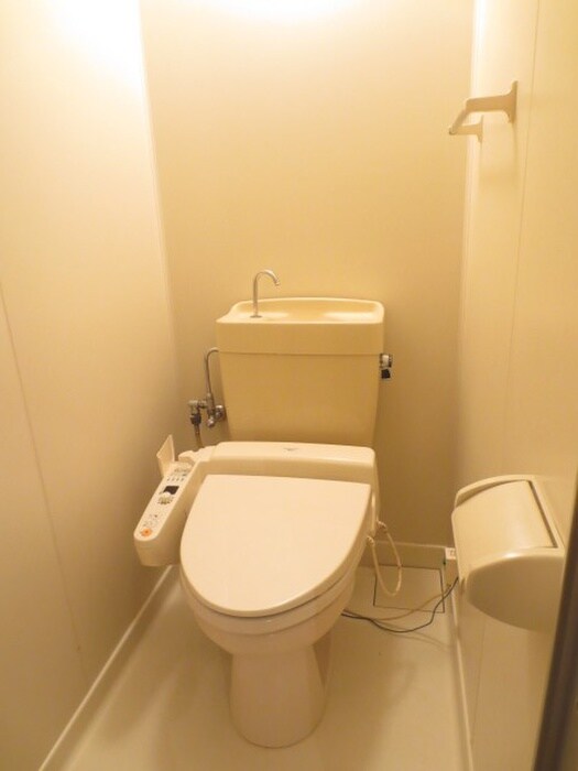 物件内観写真11　(トイレ)